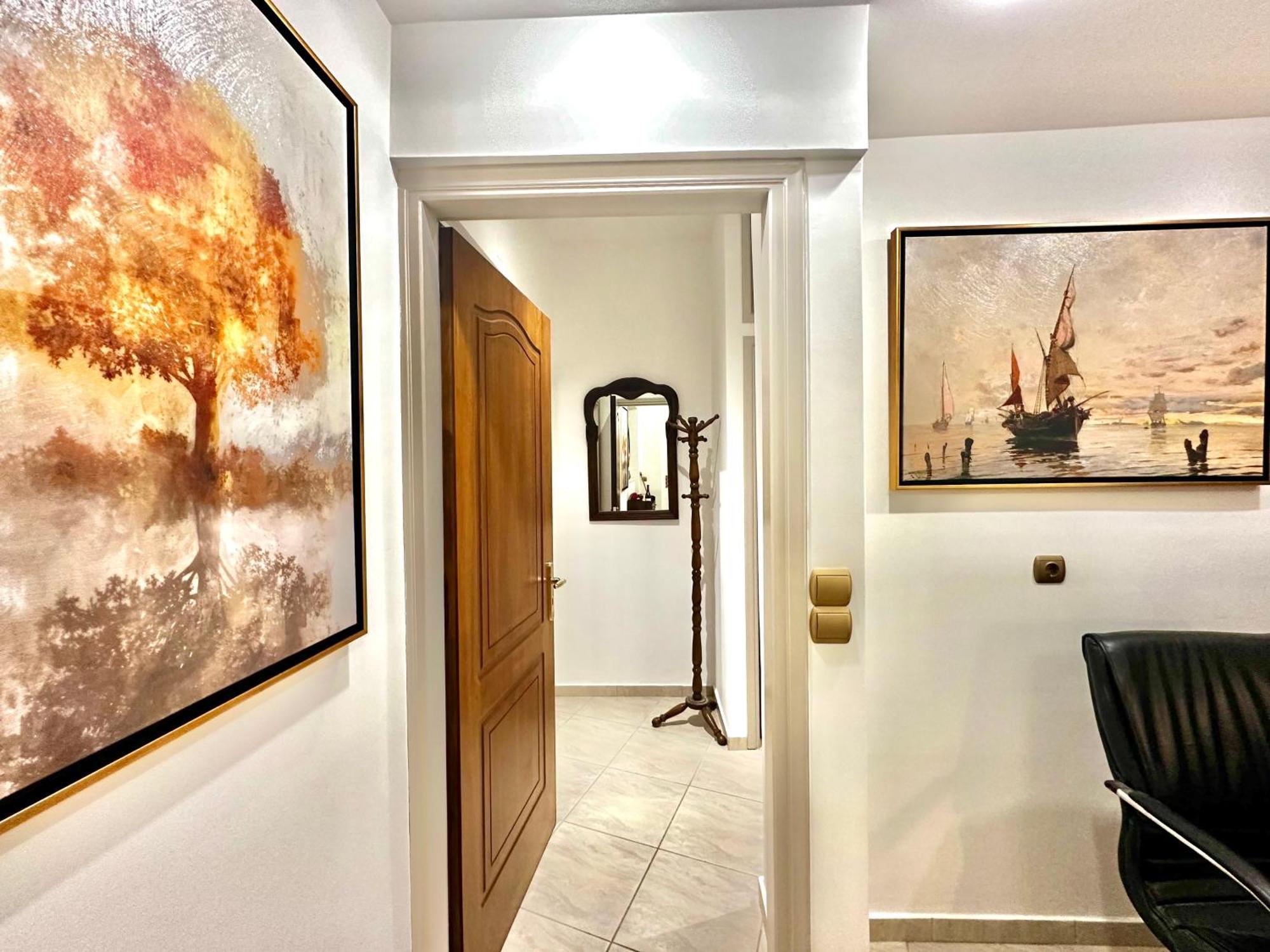 Oasis Urban Apartment- Brand New, Private Patio & 3 Bedrooms Appartement *