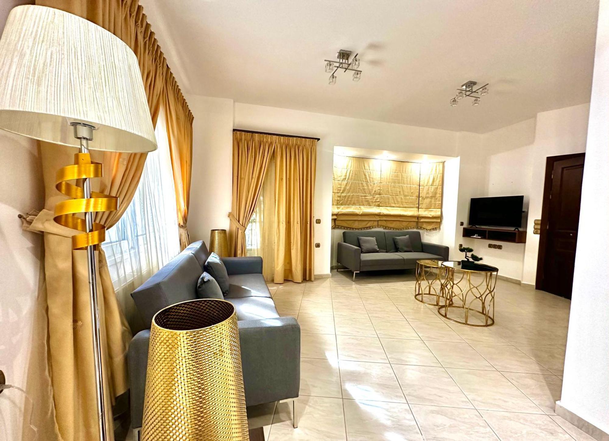 Appartement Oasis Urban Apartment- Brand New, Private Patio & 3 Bedrooms *