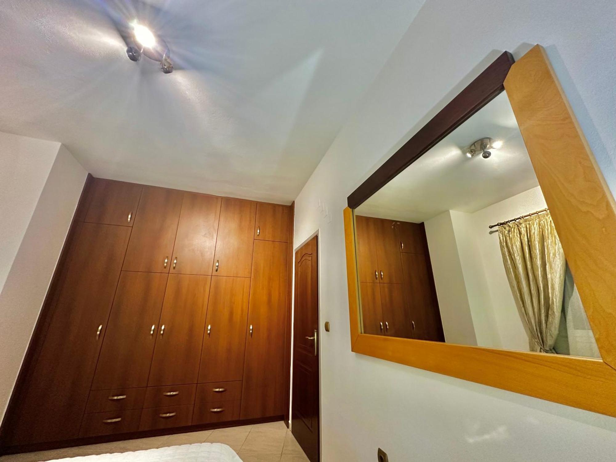 Appartement Oasis Urban Apartment- Brand New, Private Patio & 3 Bedrooms *