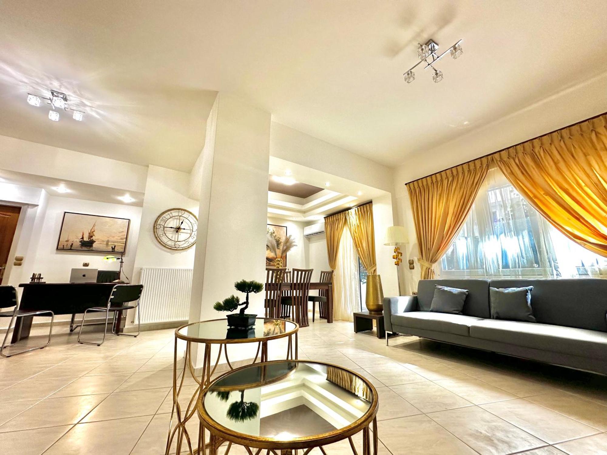Appartement Oasis Urban Apartment- Brand New, Private Patio & 3 Bedrooms *